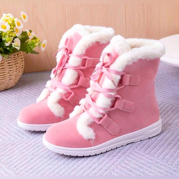 SN- Amazing Shoes Shoes - NWOT Pink/White Flat Thick Fleece Bottom Fury Warm Lace-up Ankle Boots